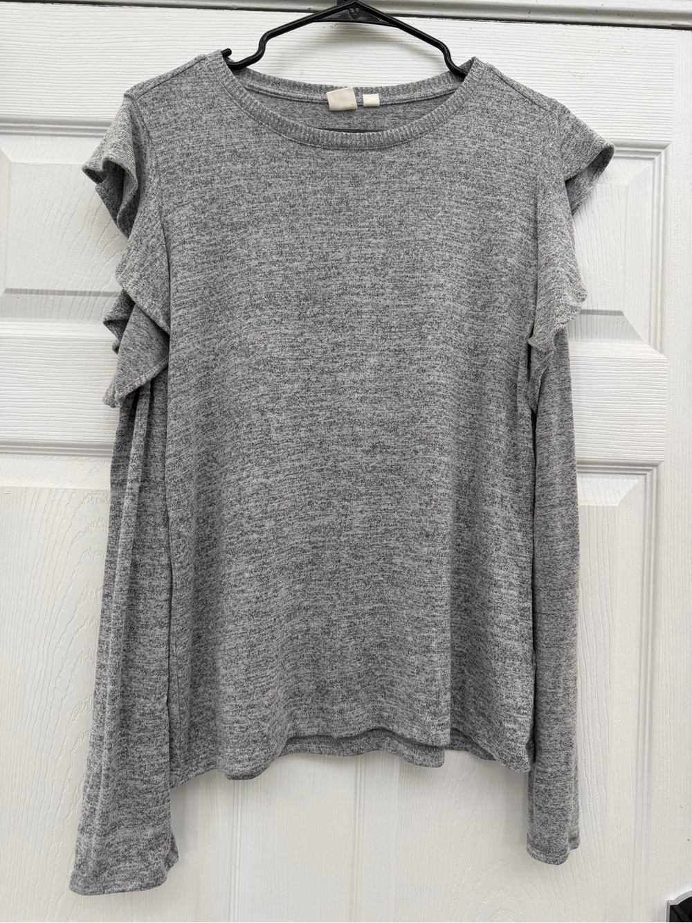 Women’s Light Gray Ruffle Shoulder Long Sleeve Top